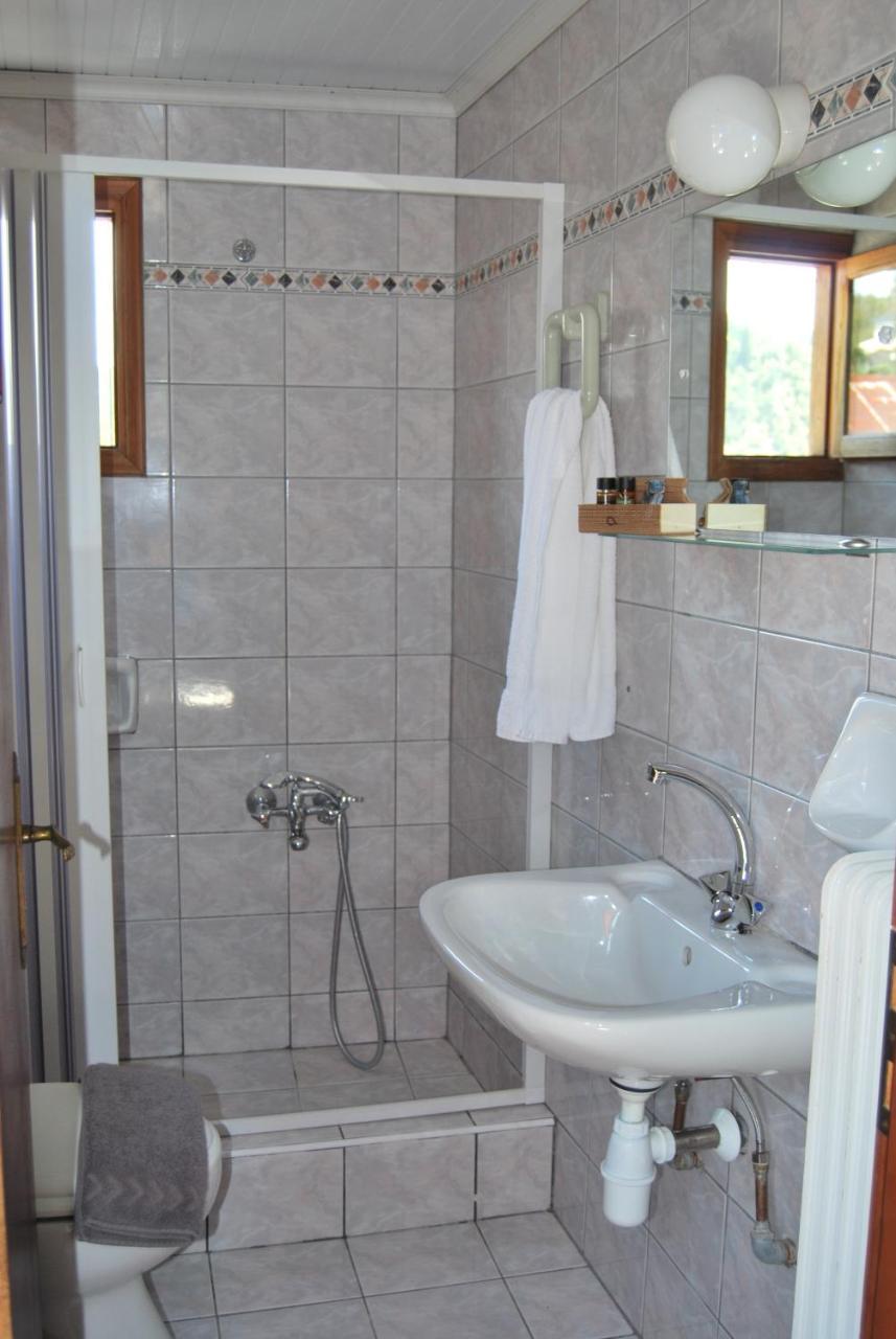 Artemi'S Guesthouse Кипи Экстерьер фото
